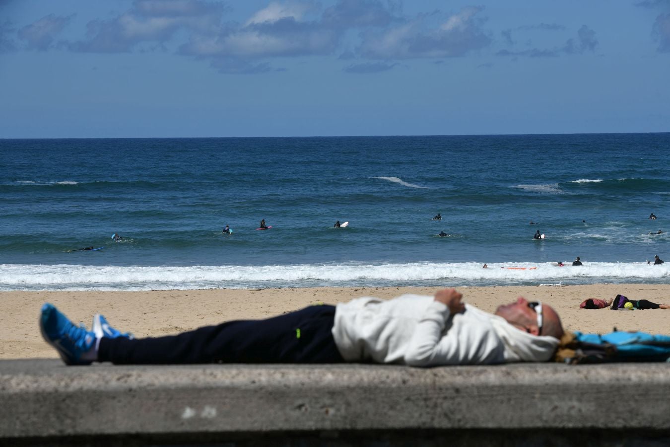 El sol luce en San Sebastián tras varias jornadas de lluvia