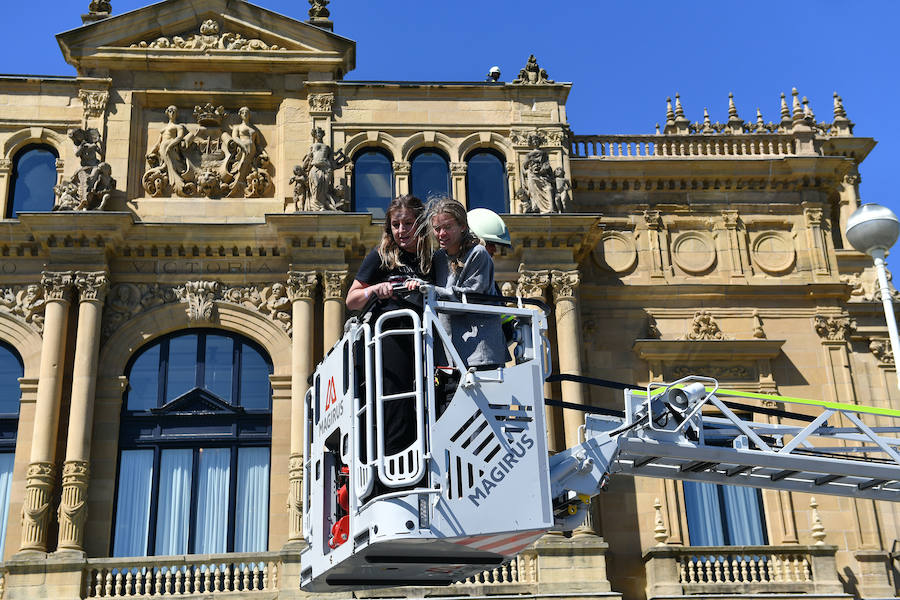 Fotos: Simulacro de incendio en el Teatro Victoria Eugenia