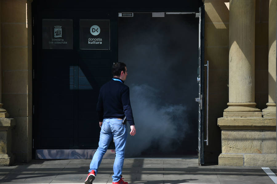 Fotos: Simulacro de incendio en el Teatro Victoria Eugenia