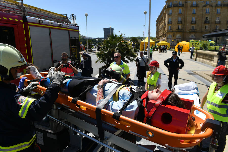 Fotos: Simulacro de incendio en el Teatro Victoria Eugenia