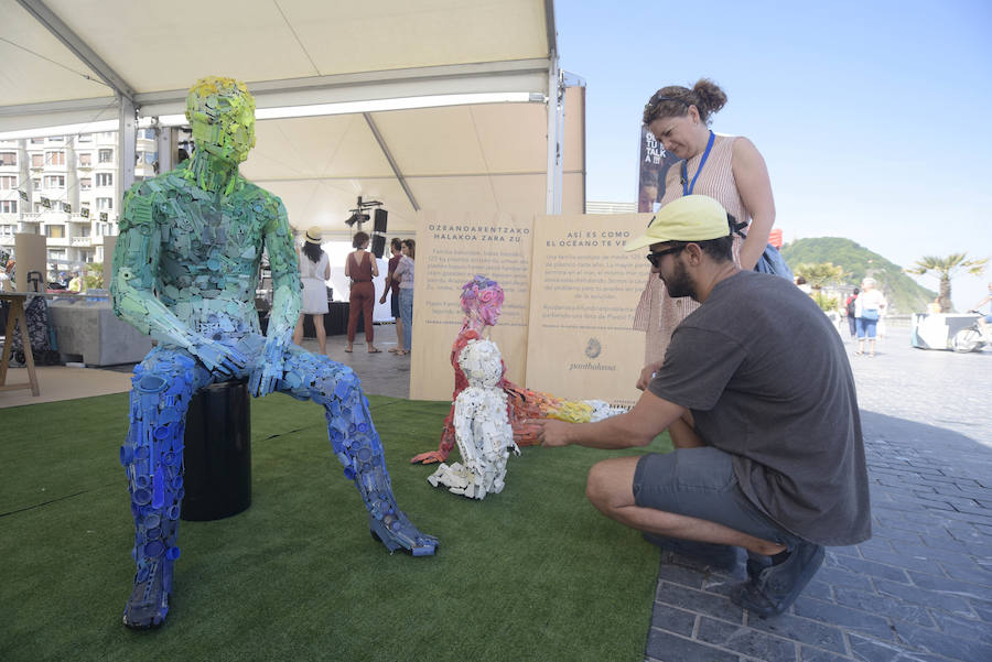 Basoka, el minifestival musical que todos los años se celebra entre los árboles del bosque de Miramón, se ha convertido en una de las citas ineludibles de Olatu Talka. Esta vez Basoka recupera su formato habitual con funciones con un marcado color folkie, 