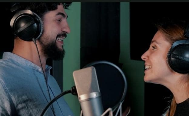 Sonakay y Leire Martínez unen sus voces contra el cáncer