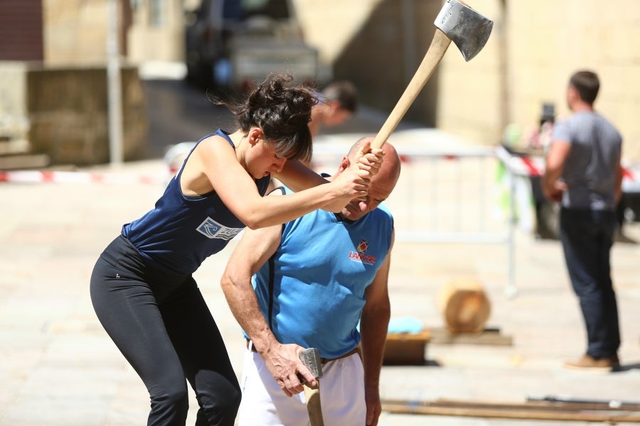 Deportes rurales, música y espectáculos han llenado las calles del municipio con buen ambiente y tradición.