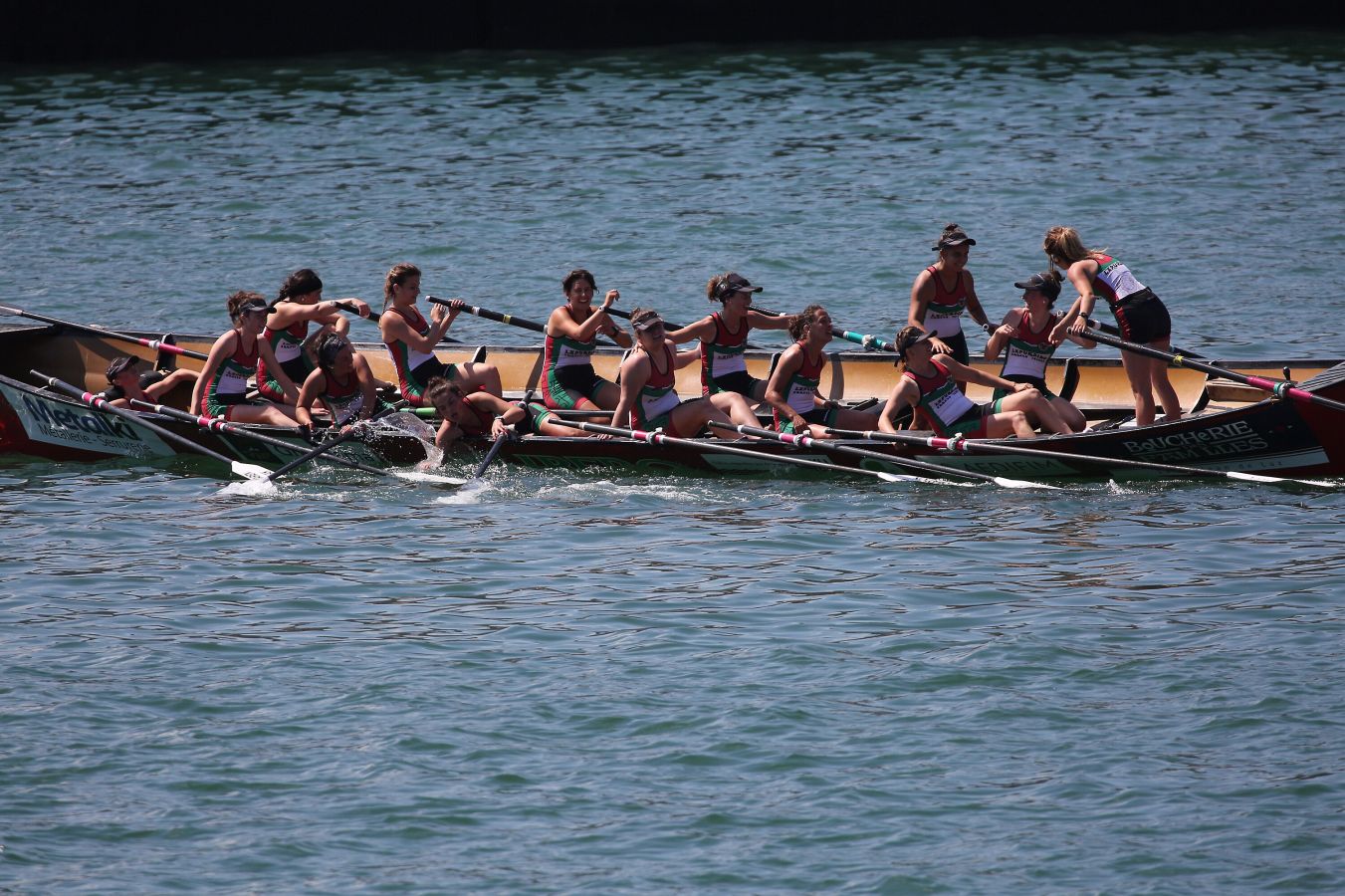 La 'Madalen' marca un tiempo de 11.04:44 y se consolida como líder de la segunda categoría femenina