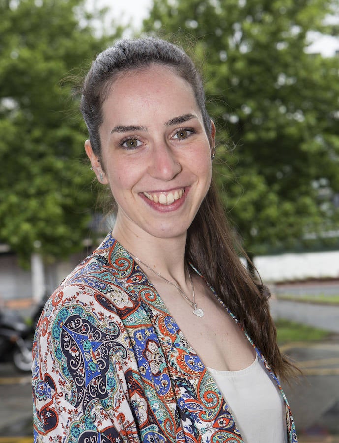 June Grijalba Santos, Batería de Artillería