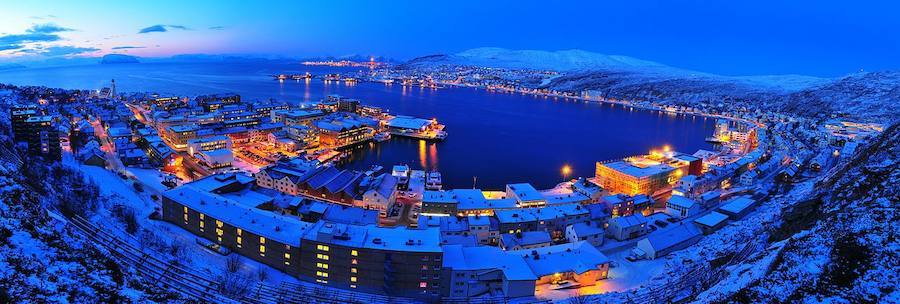 LA MÁS SEPTENTRIONAL | En total, hay dos ciudades que se disputan el título de ser 'la más septentrional del mundo'. Una de ellas es Hammersfest (Noruega), en el Círculo Polar Ártico. Tiene más de 10.000 habitantes y su temperatura media anual es de tan solo 2 grados.