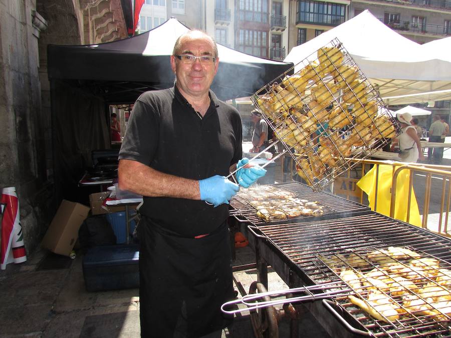 En Arrasate padecen el calor este último día de las fiestas de San Juan.