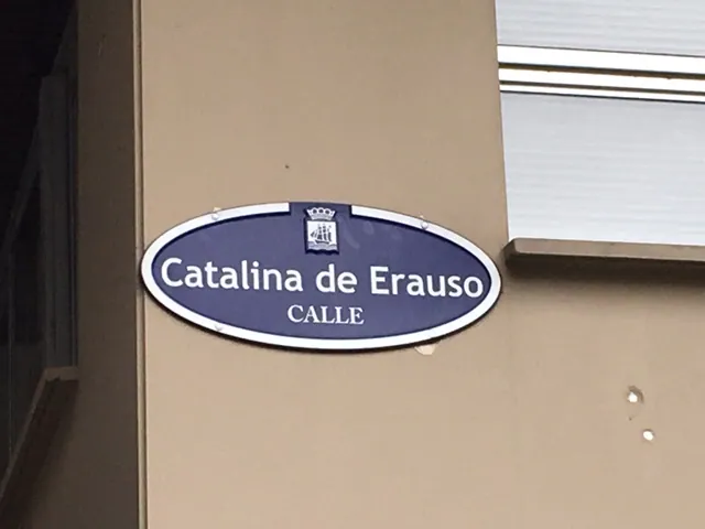 Catalina de Erauso, en el barrio de Amara.