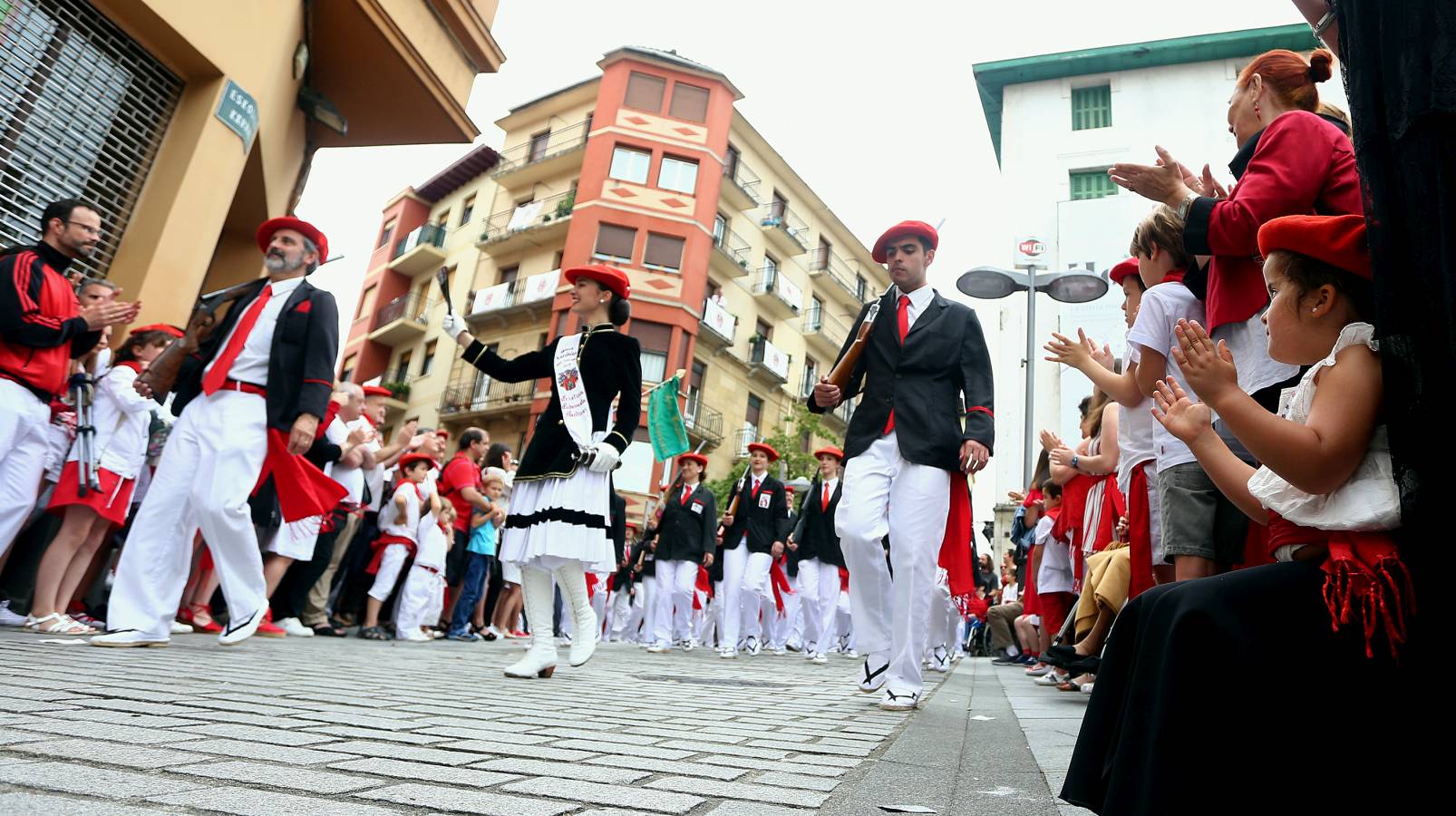 Fotos: El Alarde público, en imágenes