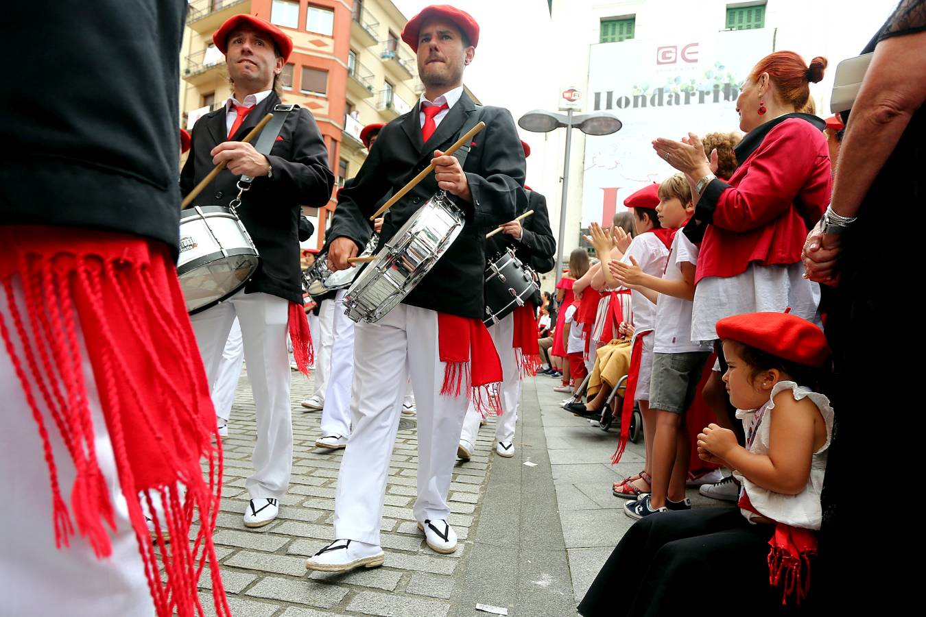 Fotos: El Alarde público, en imágenes