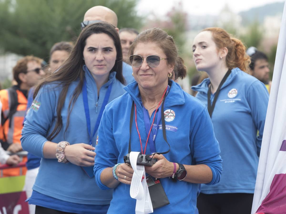 Más de 500 participantes han completado este triatlón donostiarra.
