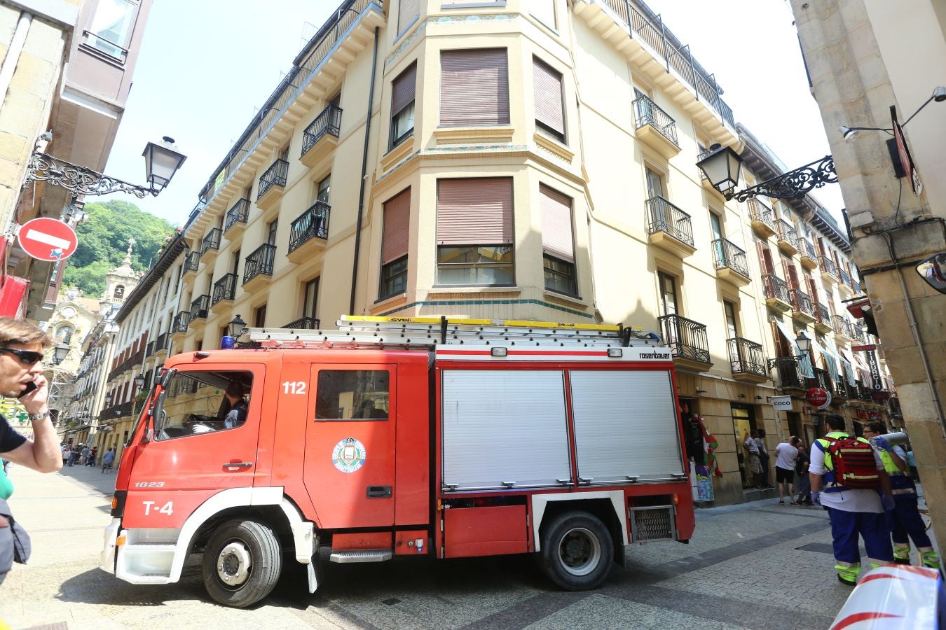 Fotos: Incendio en una vivienda de la Parte Vieja de Donostia