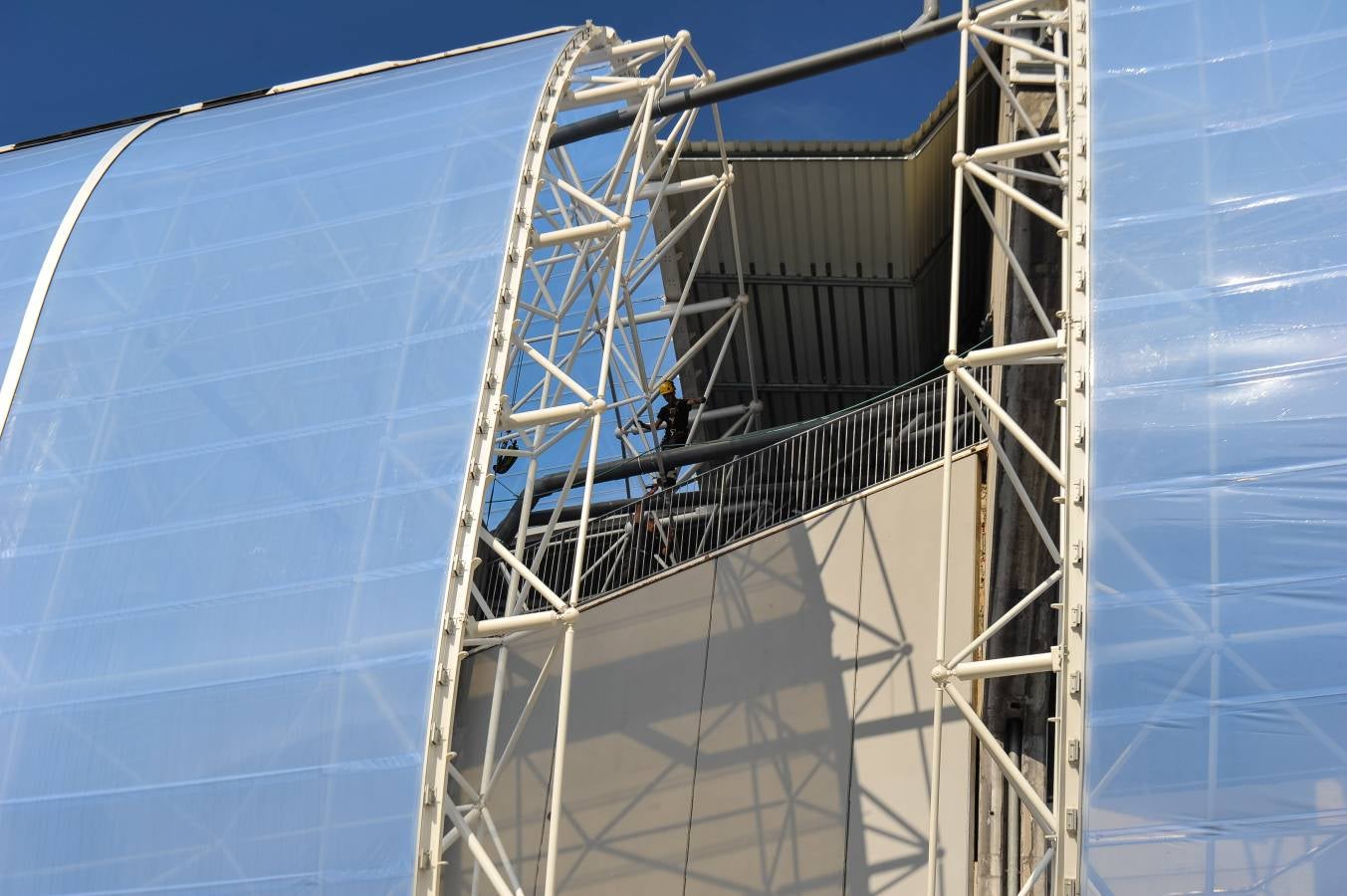 El campo de la Real Sociedad sigue tomando forma.