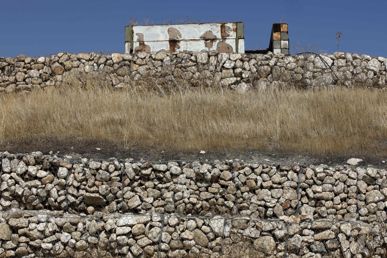 Fotos: Los nuevos inquilinos de las fortalezas abandonadas