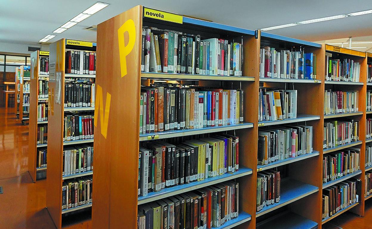 Un estudio bibliográfico une los fondos de Andretxea con los de la biblioteca municipal.