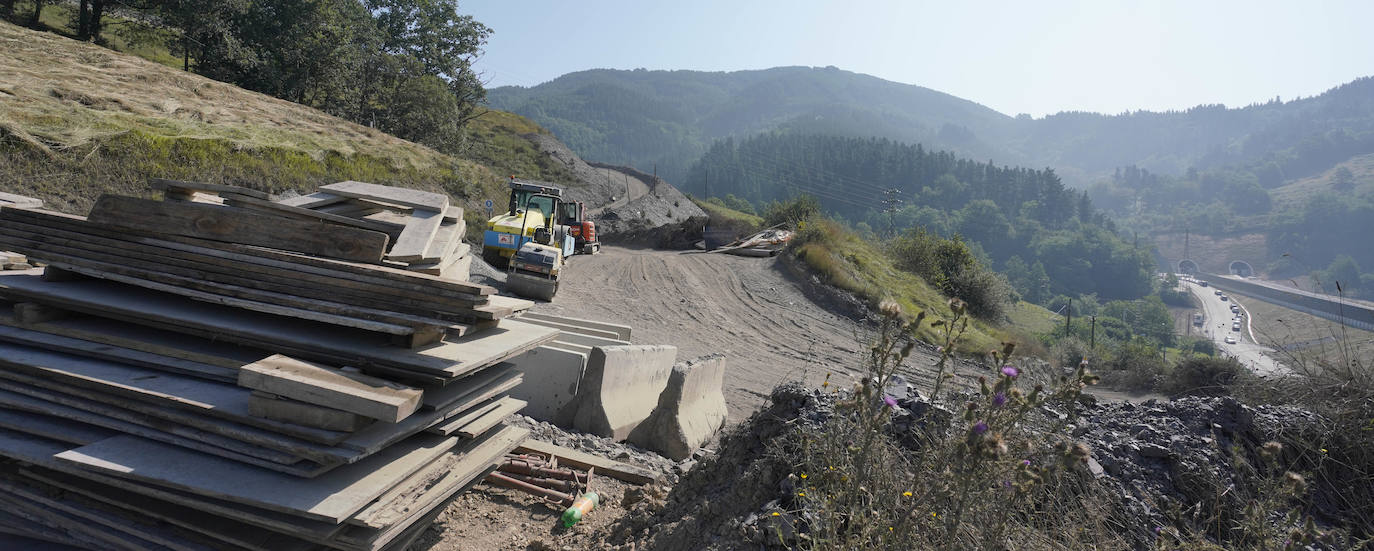 Fotos: El lehendakari visita las obras del TAV en Antuzola