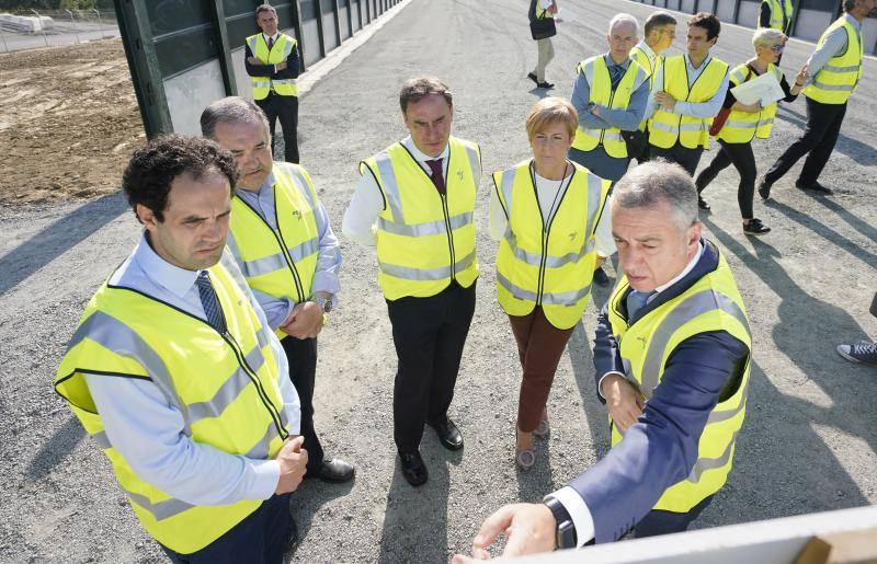 Fotos: El lehendakari visita las obras del TAV en Antuzola