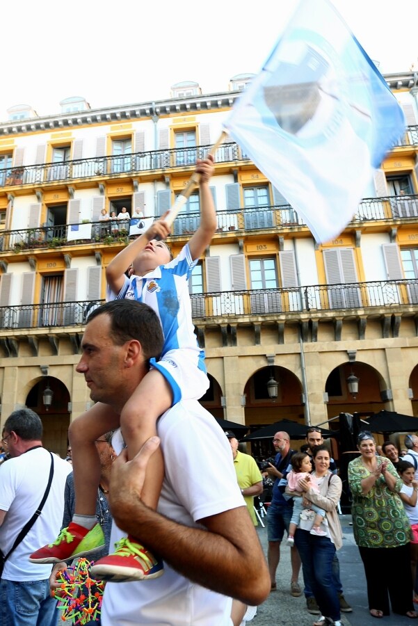 Fotos: Donostiarra celebra su victoria en Getxo