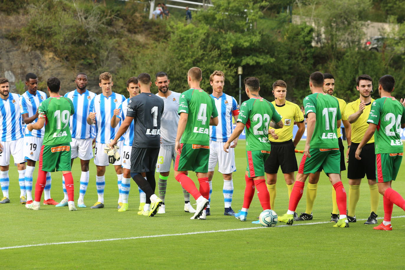 Fotos: Las imágenes del amistoso de prestemporada Real Sociedad-Alavés