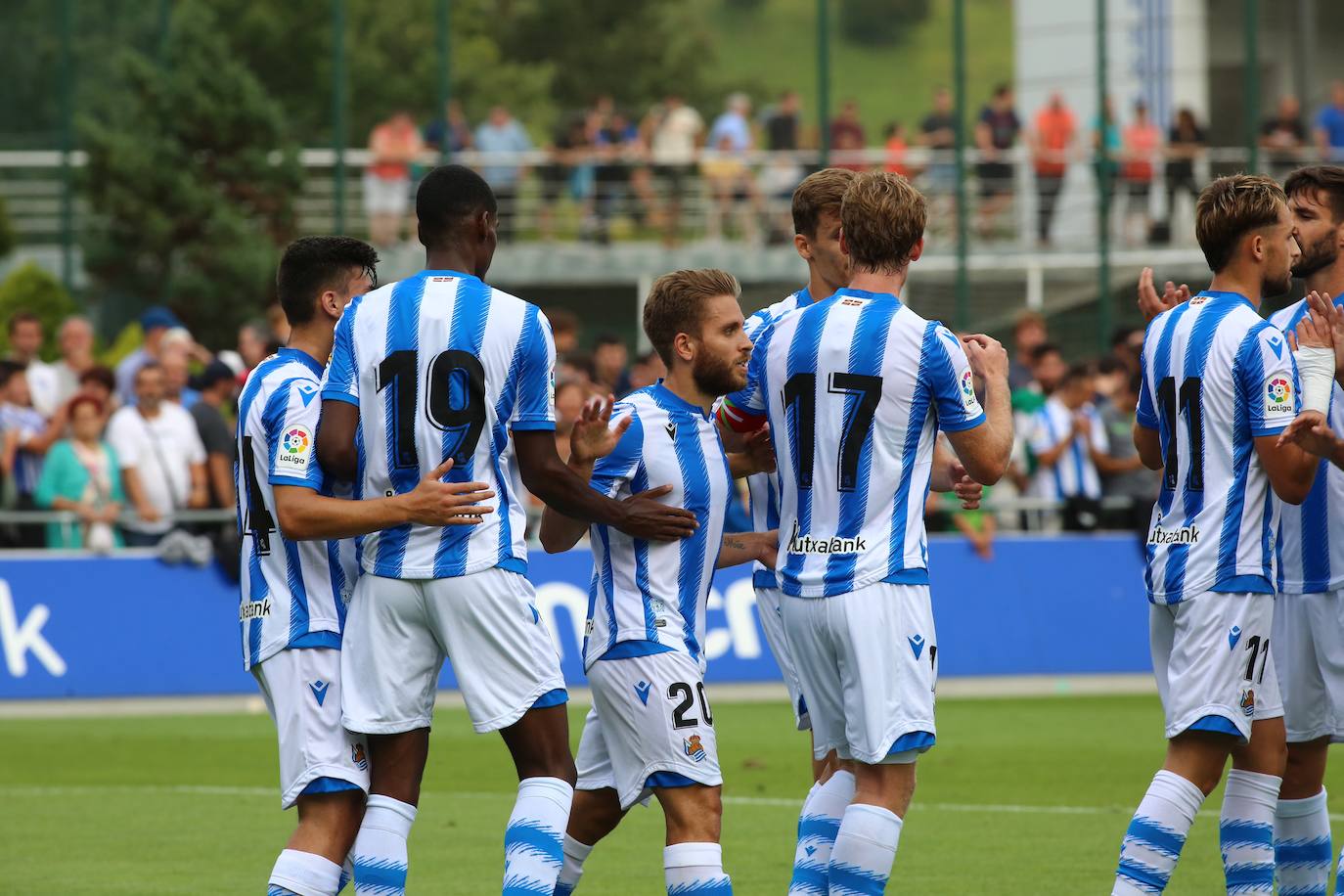 Fotos: Las imágenes del amistoso de prestemporada Real Sociedad-Alavés