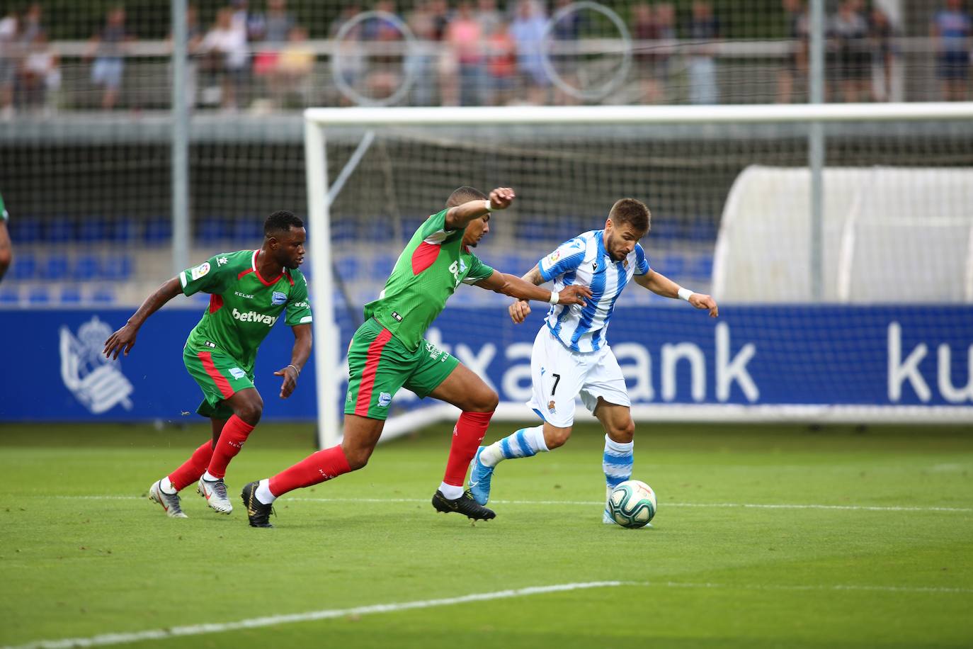 Fotos: Las imágenes del amistoso de prestemporada Real Sociedad-Alavés