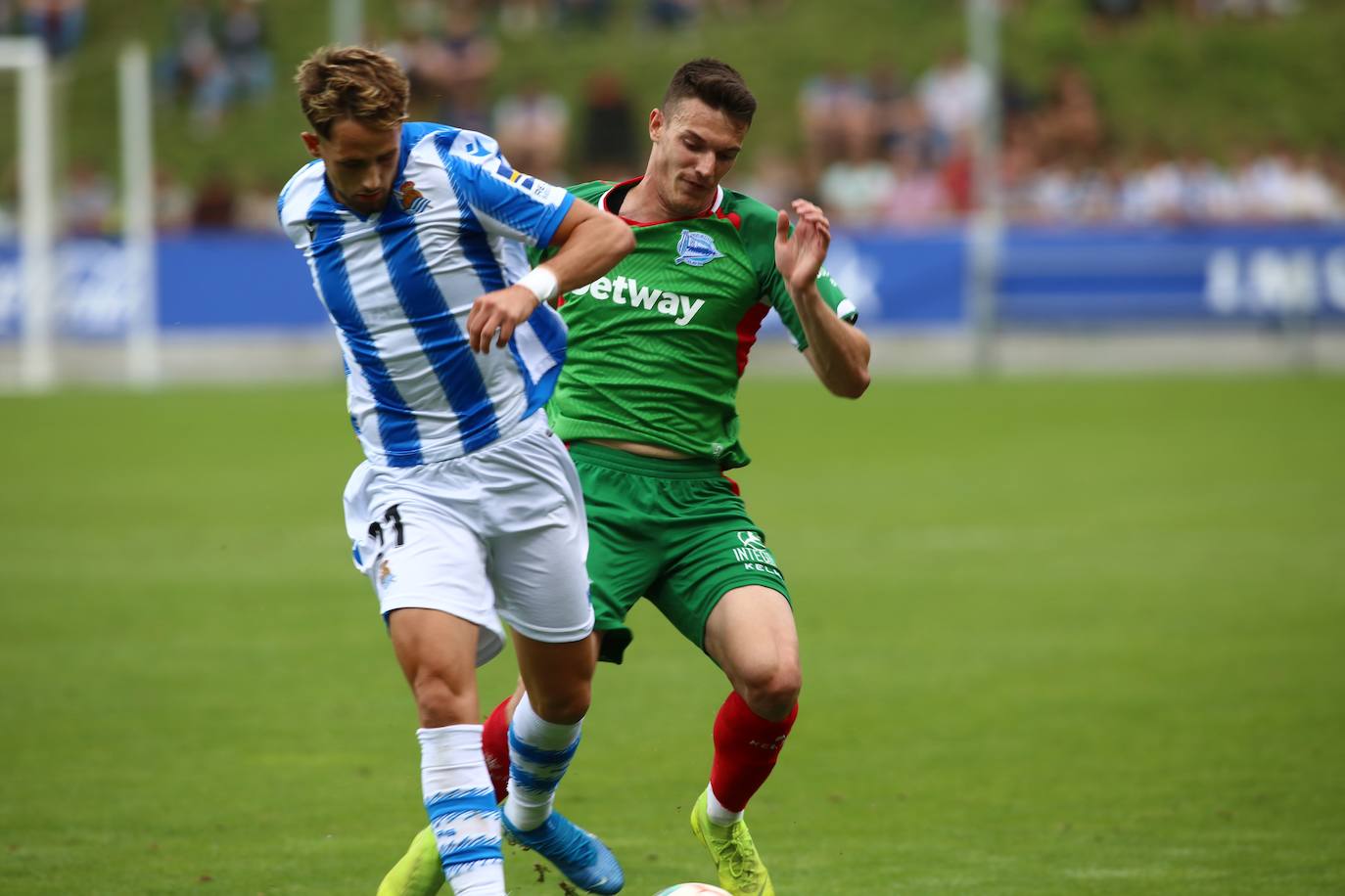 Fotos: Las imágenes del amistoso de prestemporada Real Sociedad-Alavés
