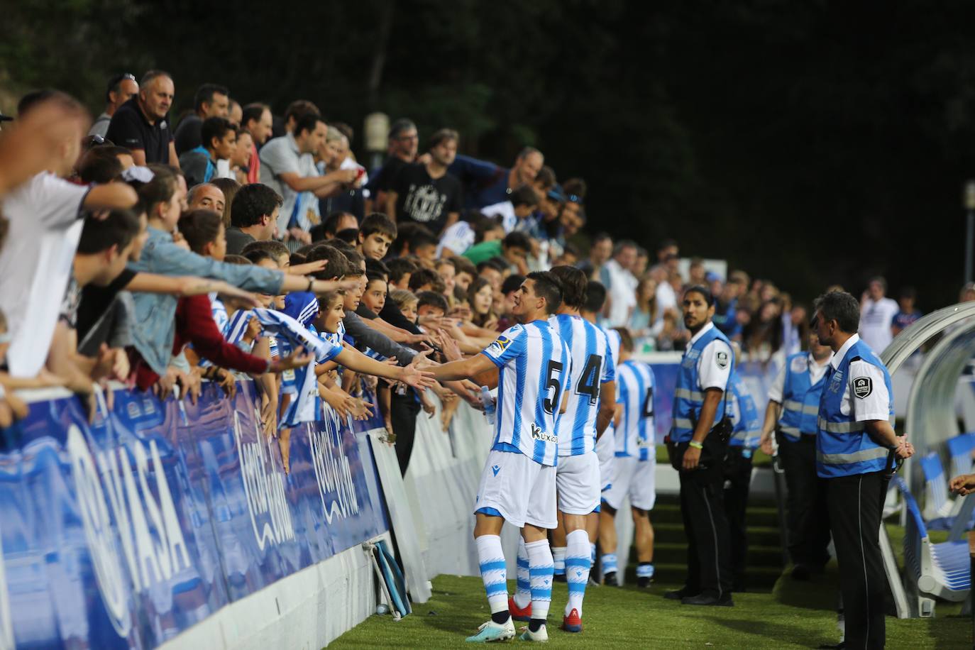 Fotos: Las imágenes del amistoso de prestemporada Real Sociedad-Alavés