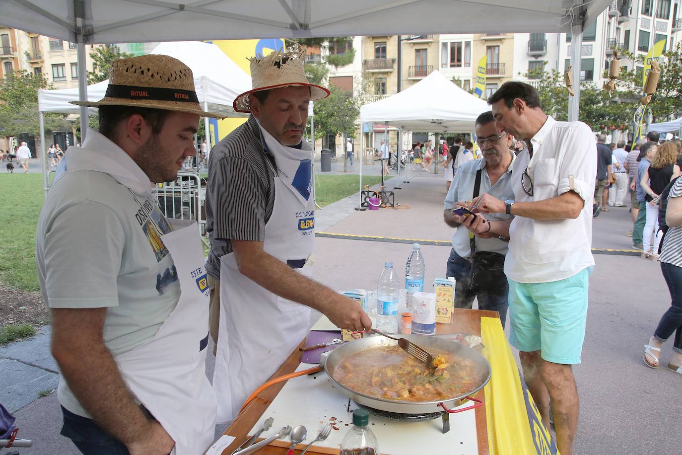 Fotos: Exitoso concurso de paella