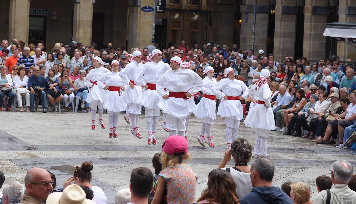 Fotos: Dantzarien dotorezia