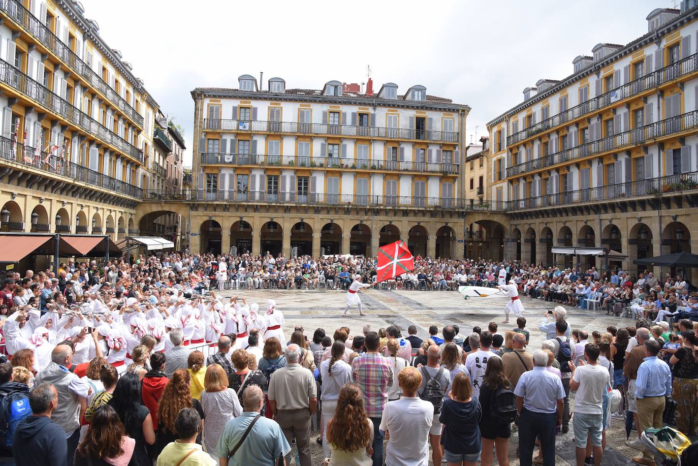 Fotos: Dantzarien dotorezia