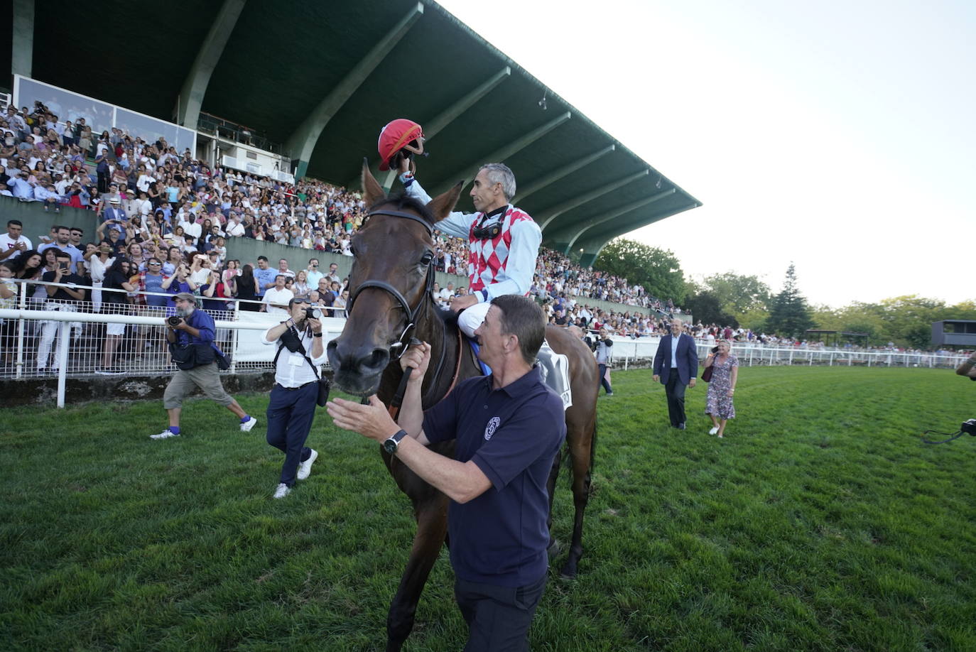 Fotos: ‘Amazing Red’ gana la Copa de Oro de San Sebastián