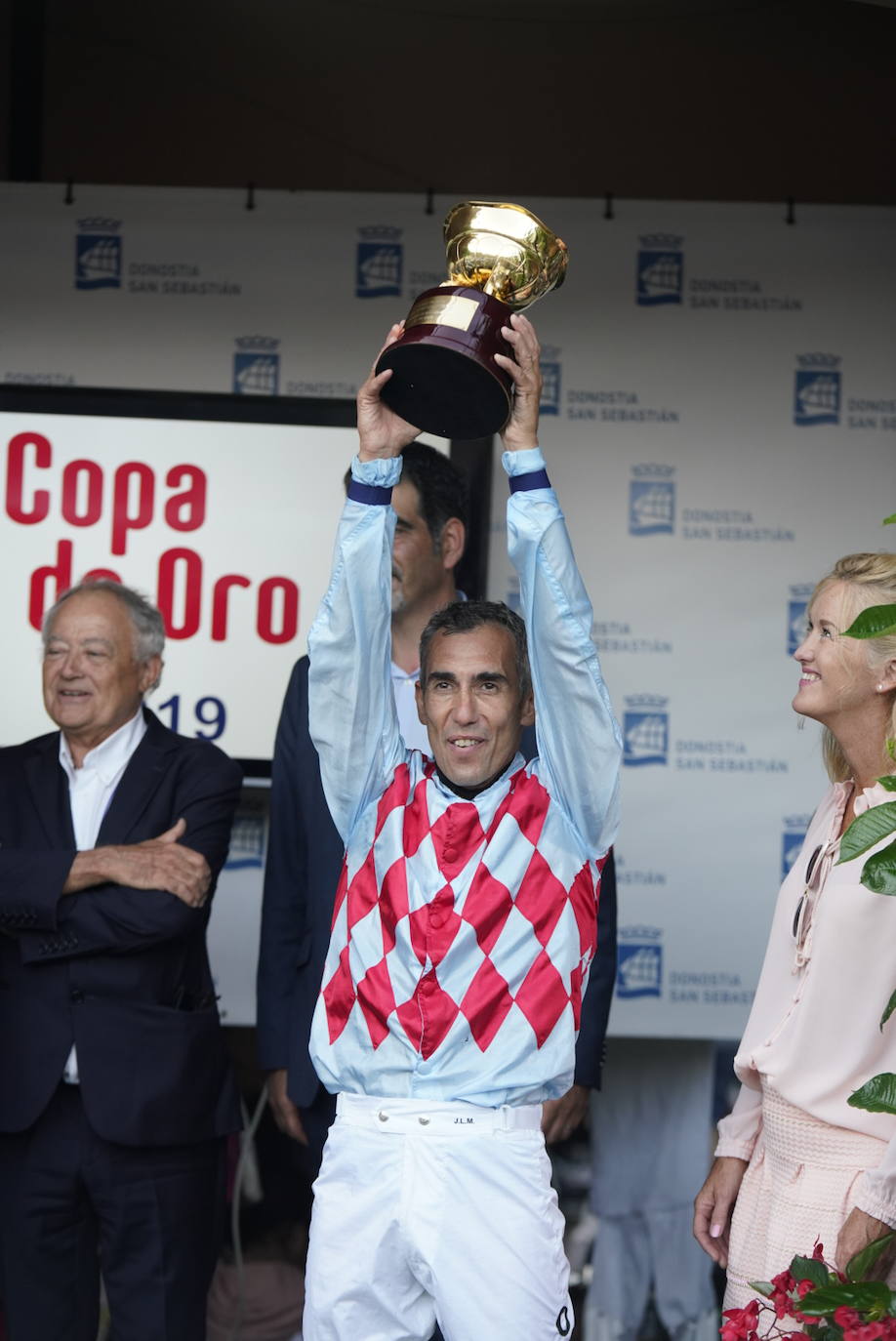 Fotos: ‘Amazing Red’ gana la Copa de Oro de San Sebastián