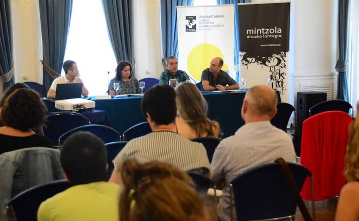 Euskal kultura aztergai Udako Ikastaroetan