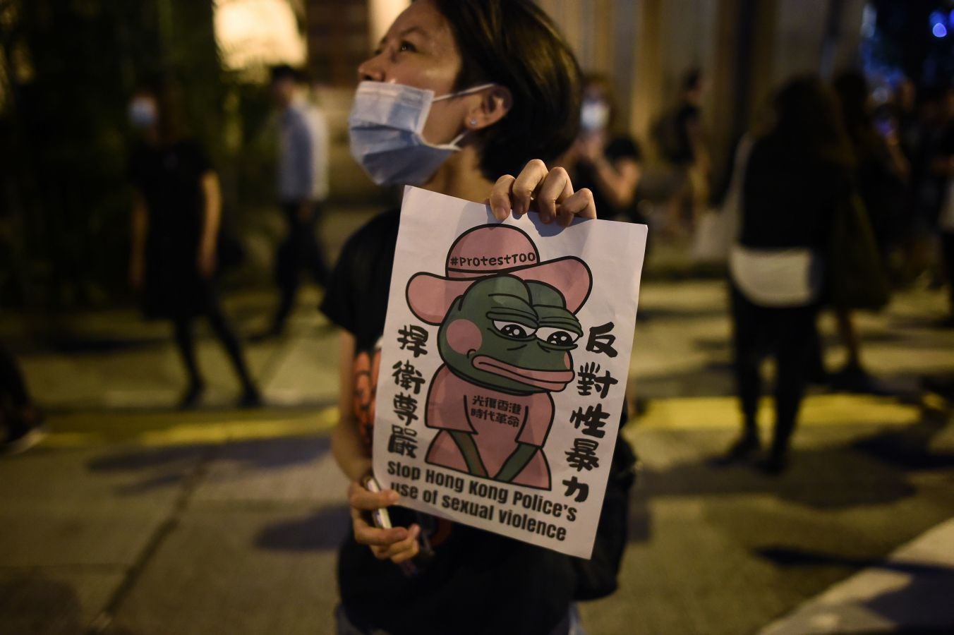 Fotos: Hong Kong se tiñe de morado