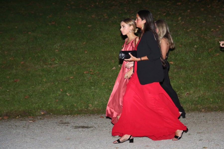 Puesta de largo de los nietos de la duquesa de Alba en el palacio de Arbaizenea. 