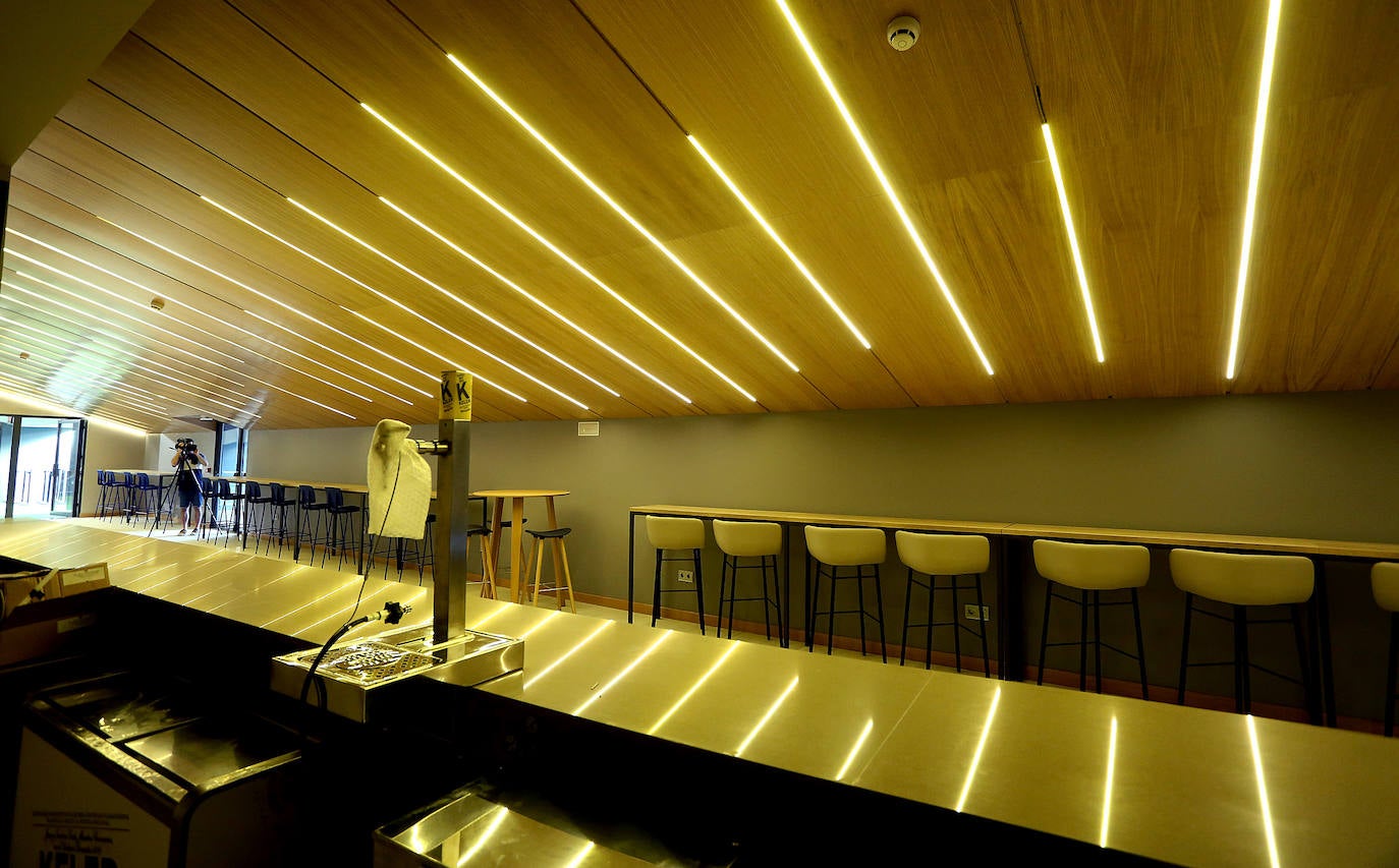 El estadio prácticamente está listo para acoger su estreno con todas las gradas completas en el Real Sociedad - Atlético de Madrid del próximo sábado 14