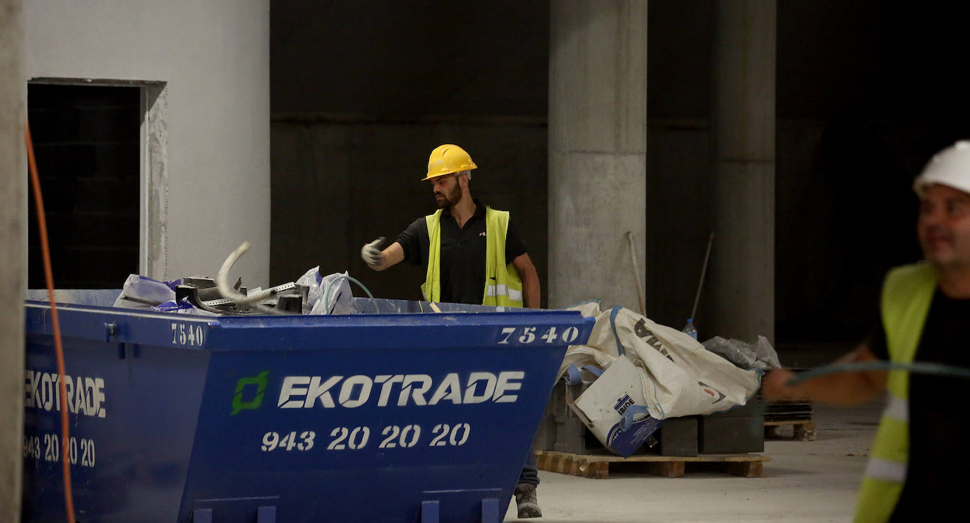 El estadio prácticamente está listo para acoger su estreno con todas las gradas completas en el Real Sociedad - Atlético de Madrid del próximo sábado 14