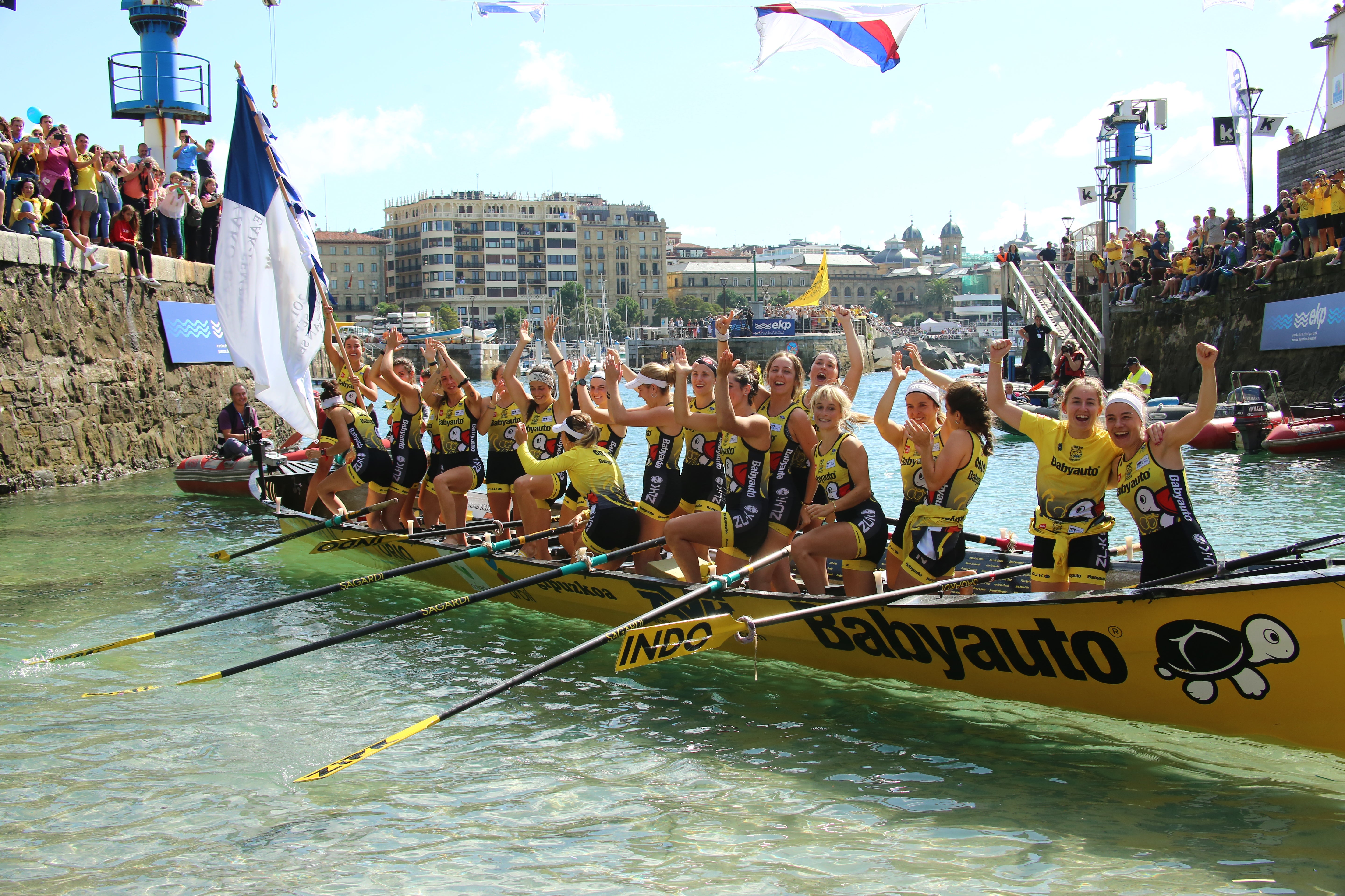 Fotos: Las mejores imágenes de la Bandera de La Concha femenina