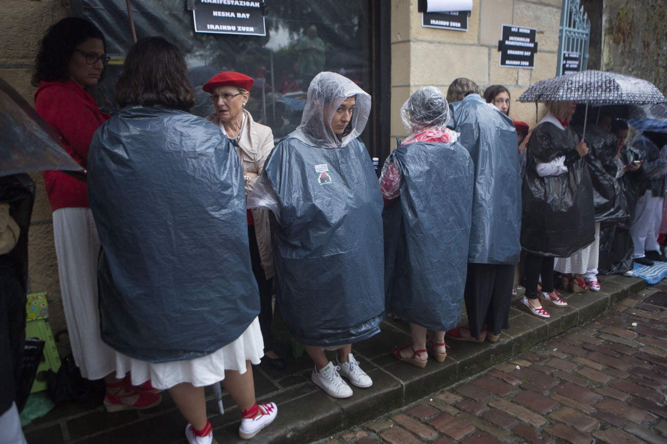 Fotos: La compañía Jaizkibel desfila sin incidentes
