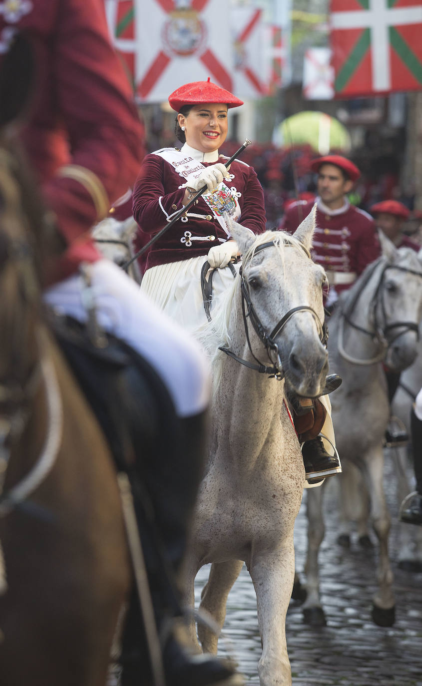 Fotos: Hondarribia se vuelca con el Alarde
