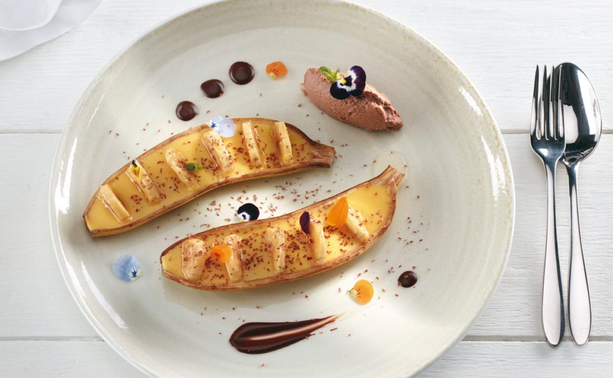 Platano relleno de mango de Martín Berasategui. 