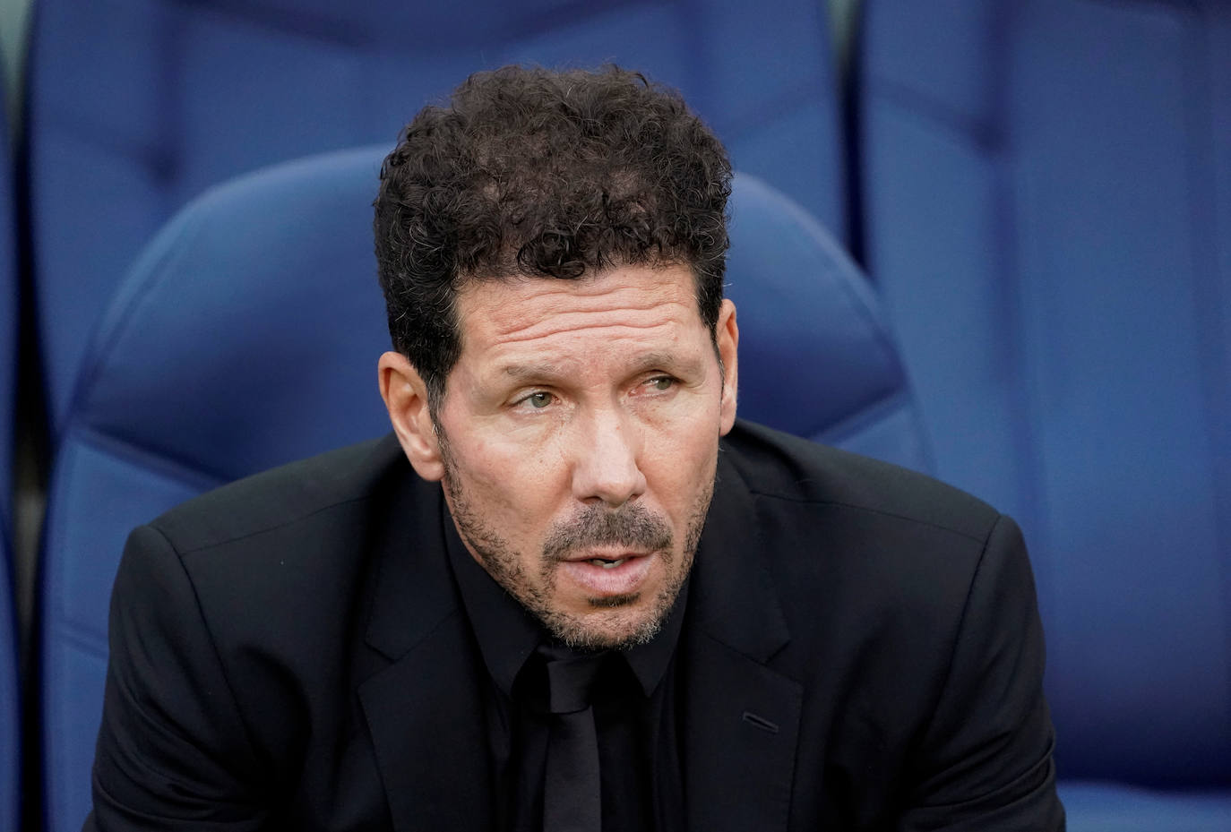 Gran ambiente en el estreno de la Real esta temporada en Anoeta