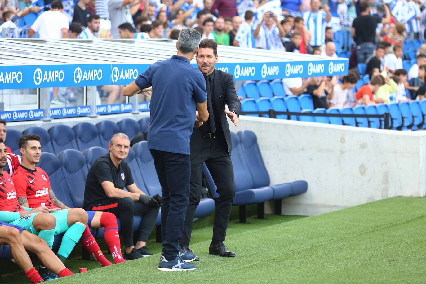 Gran ambiente en el estreno de la Real esta temporada en Anoeta