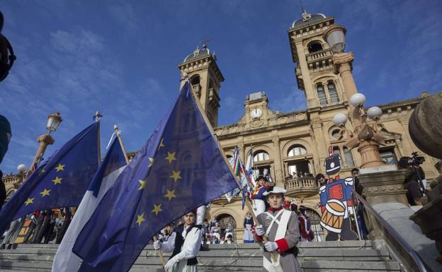 Una delegación de la UE llega hoy para oficializar el Premio de Europa