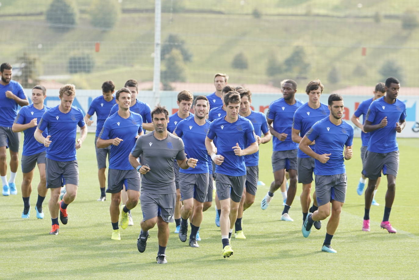 Fotos: Real Sociedad, todo a punto para enfrentarse al Alavés