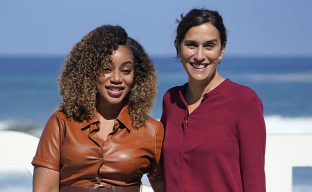La guionista Theresa Ikoko y la directora Sarah Gavron presentaron 'Rocks'. 
