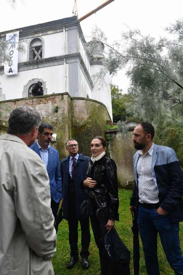 Fotos: Cristina Iglesias visita la isla San Clara