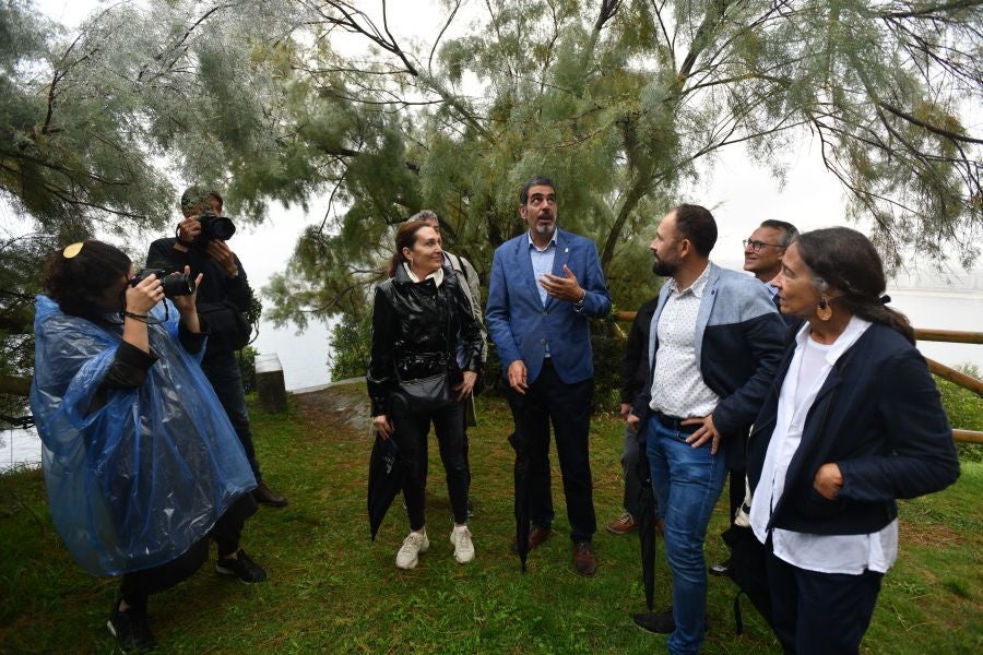 Fotos: Cristina Iglesias visita la isla San Clara