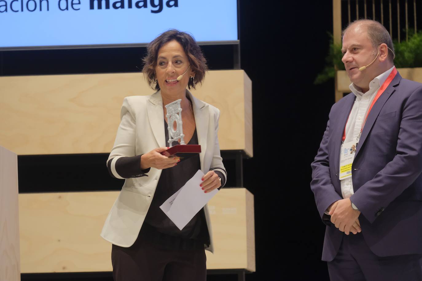 La influencia de Juan Sebastián Elcano en la tradición de la parrilla de Getaria, el concurso de ensaladilla rusa, las palabras de Joan Roca, del tres estrellas Michelin El Celler de Can Roca (Girona), los hongos marinos descubiertos por el triestrellado Ángel León (Aponiente) o la reinvención de la tradición colombiana a cargo de Leonor Espinosa han destacado este martes en la segunda jornada de San Sebastian Gastronomika