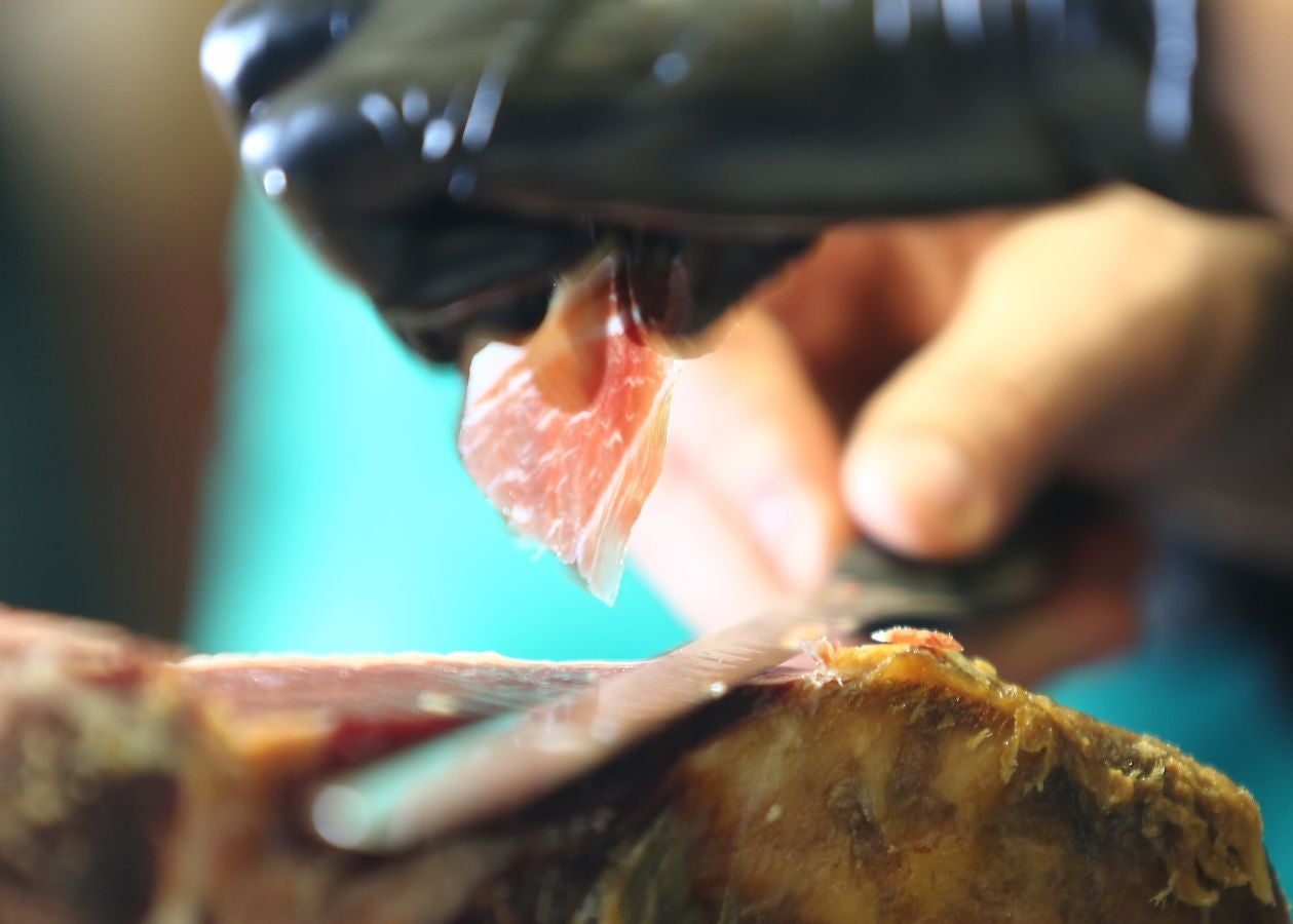 El concurso de parrillas es el evento destacado de la tercera jornada del congreso gastronómico